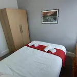 Grindlay Street Residence, 2 Bedroom, 2 Bathroom Apartment Close To Castle
